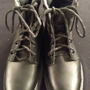 Rugged Outback Boots - Skid Resistant - Oil Resistant